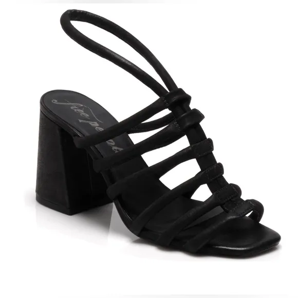 Free People Colette Cinched Strappy black leather Chunky BoHo Heel Sandals 38.5