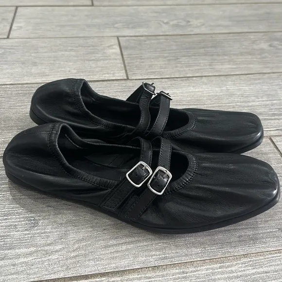 Free People Gemini Black Soft Leather Flats New!