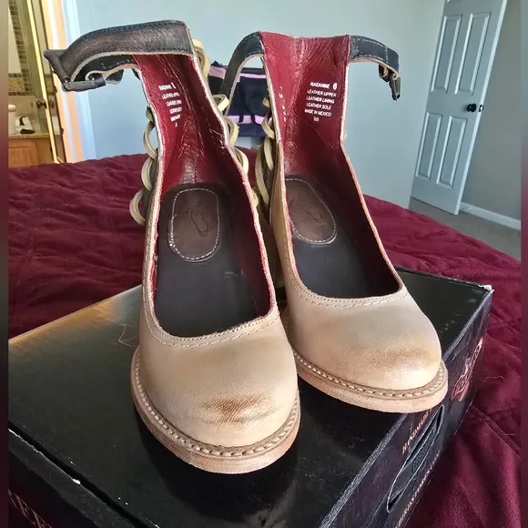 Freebird Raenne Heels Fits Like a 7