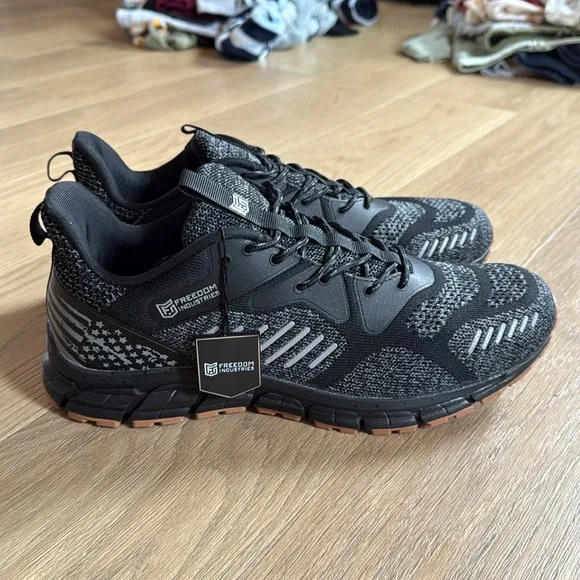 Freedom Industries XP1-RT Men's Black and Gray Athletic Shoes w/ Laces &amp; Inserts