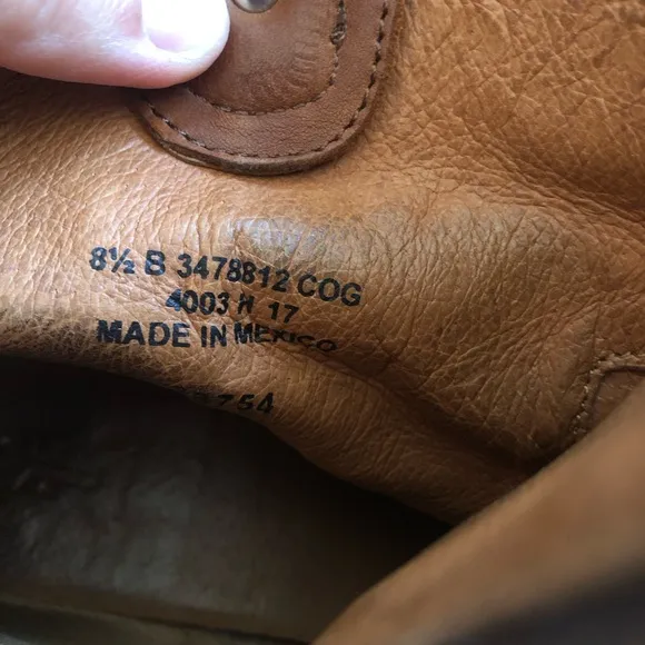 Frye Melissa Button Zip Short Brown Leather Boot size 8.5