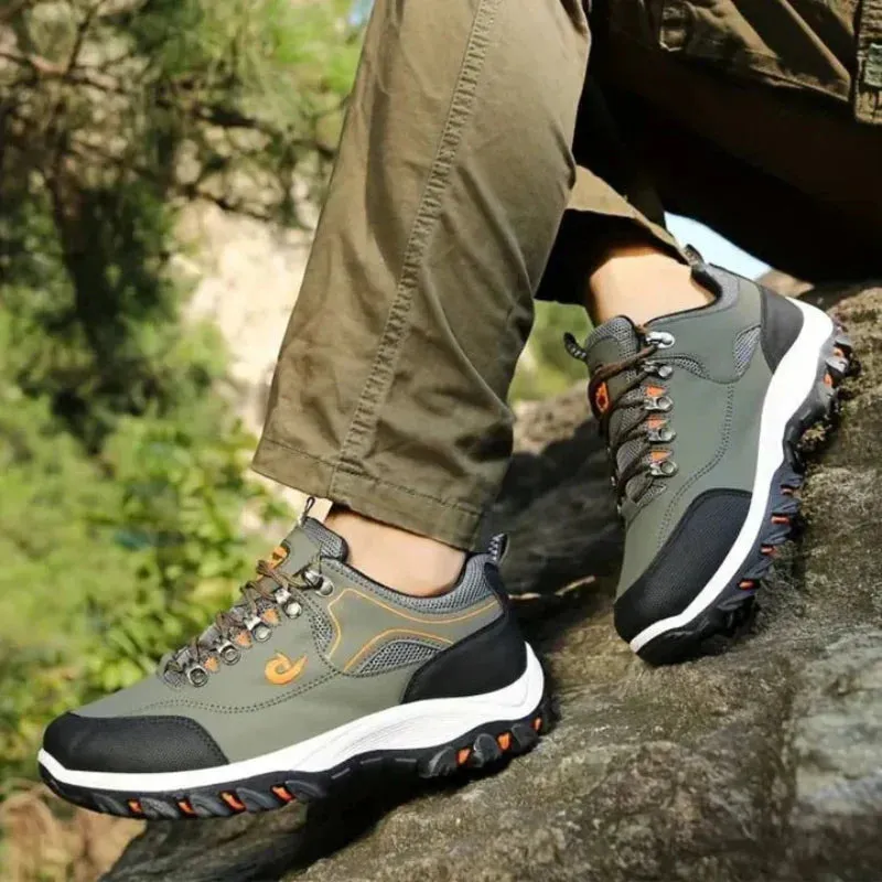Fulvio - ergonomic, pain-free outdoor and hiking shoes for men