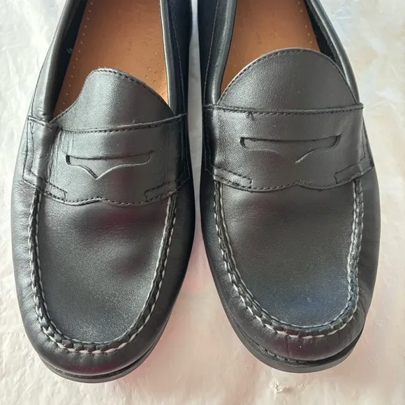 G.H. Bass &amp; Co. Black Leather Penny Loafers SZ 10 NWOT