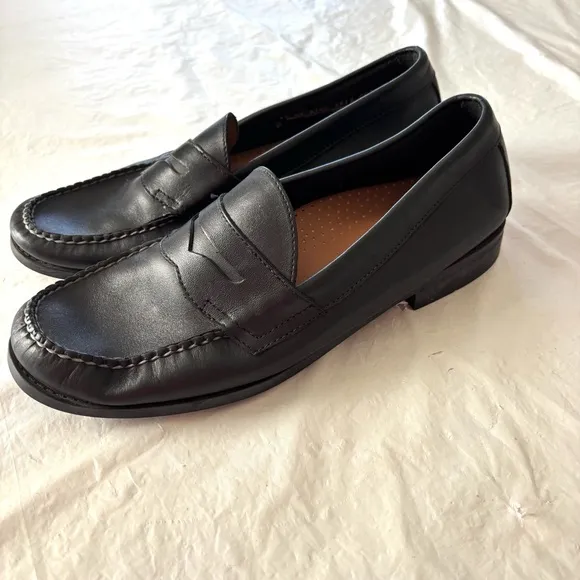 G.H. Bass &amp; Co. Black Leather Penny Loafers SZ 10 NWOT