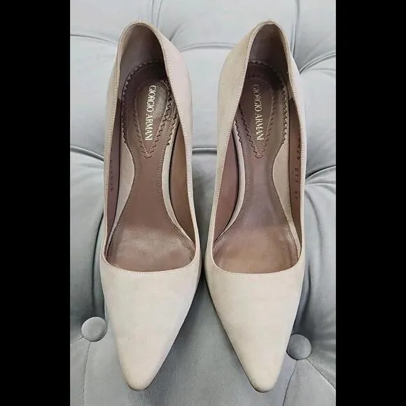 GIORGIO ARMANI Italy Beige Suede Heels Womens Shoes 37 7