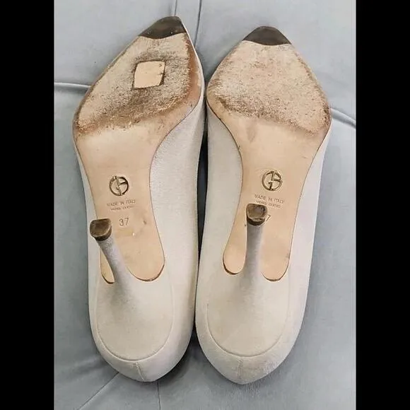 GIORGIO ARMANI Italy Beige Suede Heels Womens Shoes 37 7
