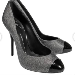 Giuseppe Zanotti black &amp; silver speckles stiletto’s size 41