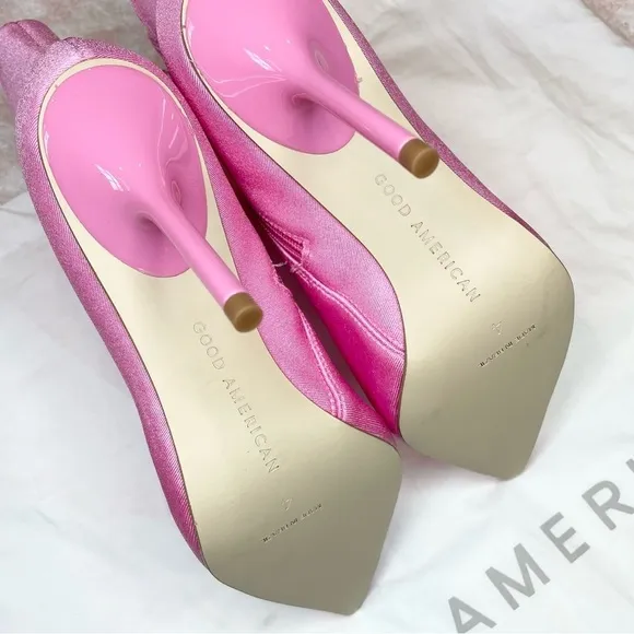 Good American Emma High Bootie Pointed Toe in Pink With Dust Bag 4 NWOT