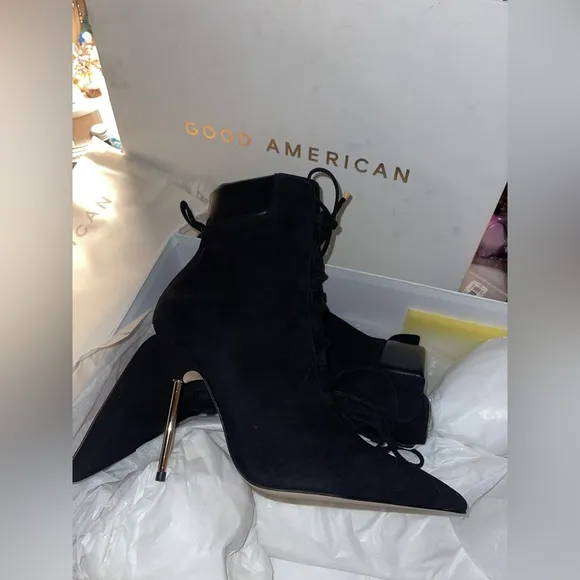 Good American Scandal Lace Up Stilleto Booties Stone BNWB Womens Size 9 Blk/Gold