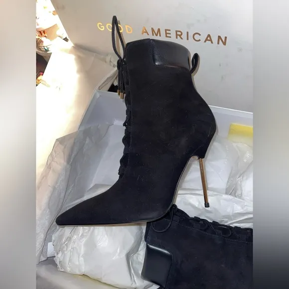 Good American Scandal Lace Up Stilleto Booties Stone BNWB Womens Size 9 Blk/Gold