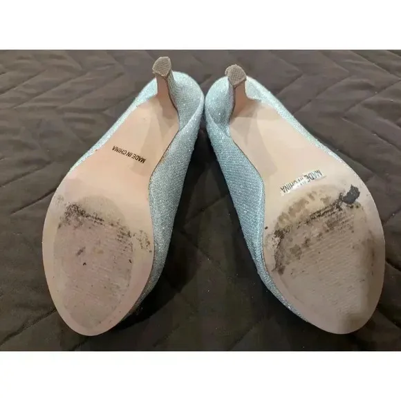 Gorgeous Silver sparkle gem shoes by De Blossom Collection size 7