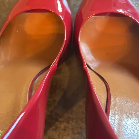 Gucci women’s peep toe pumps