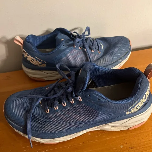 Hoka One One Challenger ATR 5 Men  Size 8.5  Blue Running 1104094 EVBR Shoes