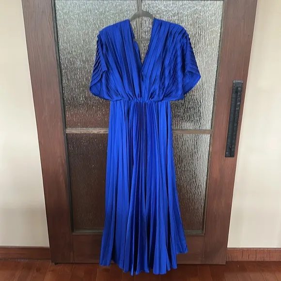 Hutch Colbalt pleated Dress size Small