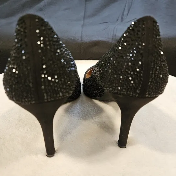 I.N.C. Classic Embellished 3inch Pumps