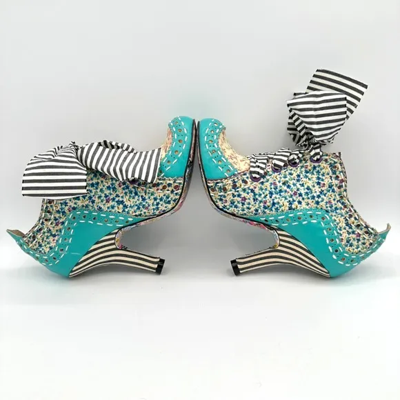 Irregular Choice Abigail's 3rd Party Boots Womens 38 Blue Cottage Floral Stripe