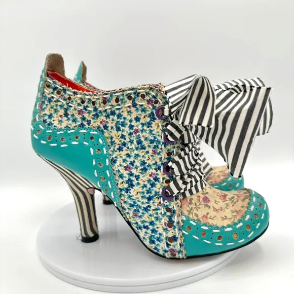 Irregular Choice Abigail's 3rd Party Boots Womens 38 Blue Cottage Floral Stripe