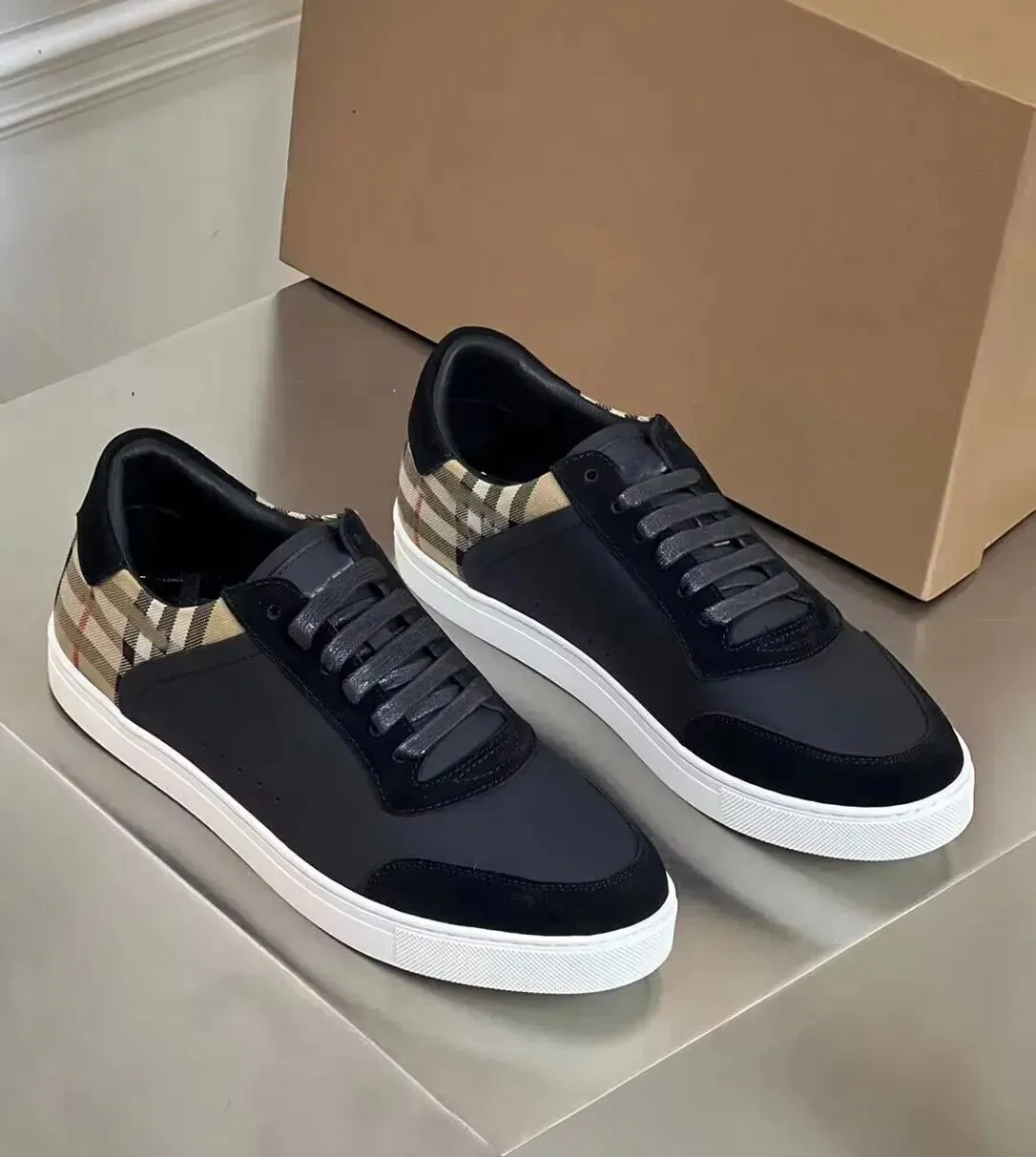 Italy Luxury Check Sneakers Shoes Men Suede Leather Smooth Calfskin Skateboard Cotton Canvas Comfortable Casual Walking Daily Discount Footwear
