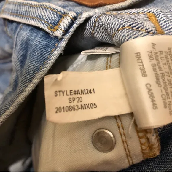 J.CREW Point Sur Rigid Kickout Crop Jean Sailor Blue Wash Size 24 100% cotton.