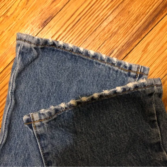 J.CREW Point Sur Rigid Kickout Crop Jean Sailor Blue Wash Size 24 100% cotton.