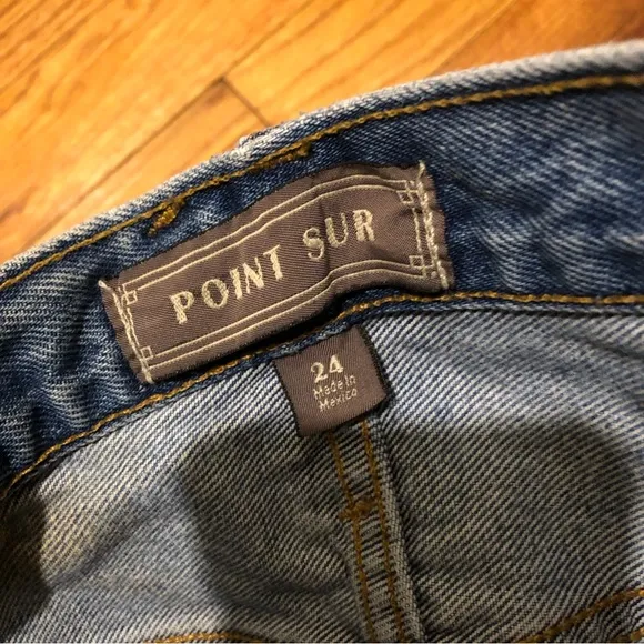 J.CREW Point Sur Rigid Kickout Crop Jean Sailor Blue Wash Size 24 100% cotton.