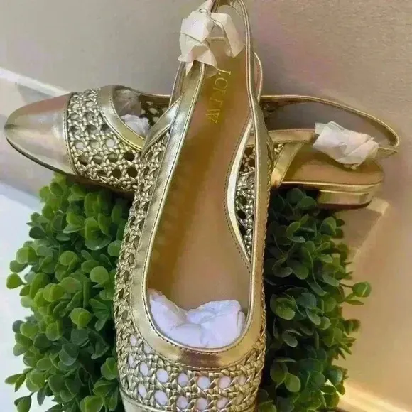 JCrew woman's size 9 woven gold flat slingbacks new in box