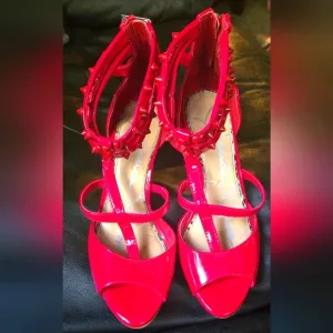 Jessica Simpson red studded patent leather Heels sz6.5M 36.5