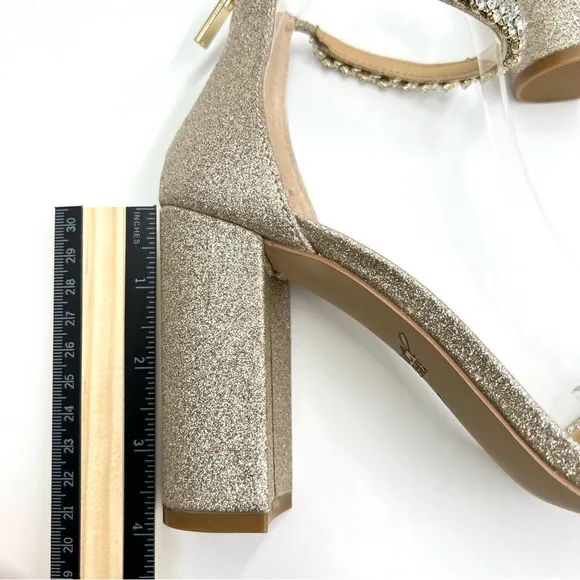 Jewel Badgley Mischka Louise Gold Glitter Block Heels Dress Sandals Shoes 7 NEW