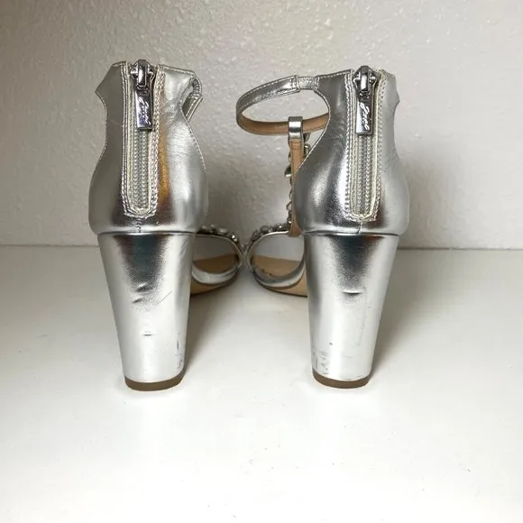 Jewel Badgley Mischka Rhinestone T-Strap Leather Block Heel Sandals Silver 6