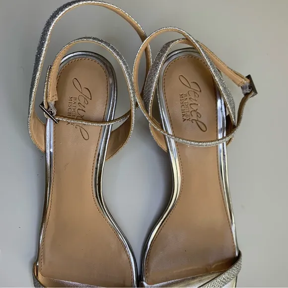 JEWEL BADGLEY MISCHKA Sandal sz 9 Women's Charisma Kitten Heel Evening Sandals