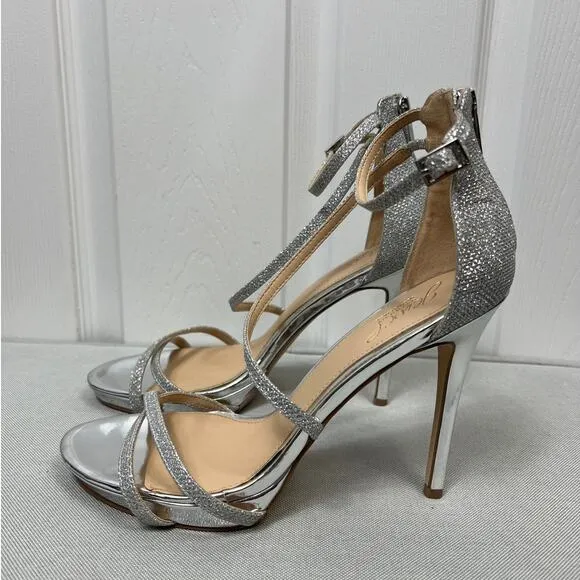 Jewel Badgley Mischka Women's Jolene Evening Sandals Silver Glitter Size 8.5