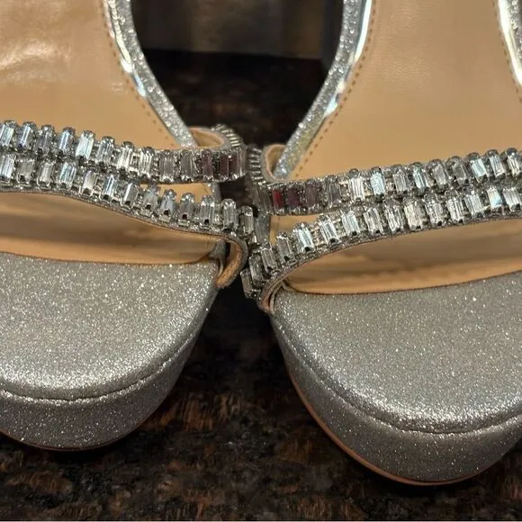 Jewel Badgley Mischka Women's Gallant Platform Evening Sandals Size 8.5 NEW $150