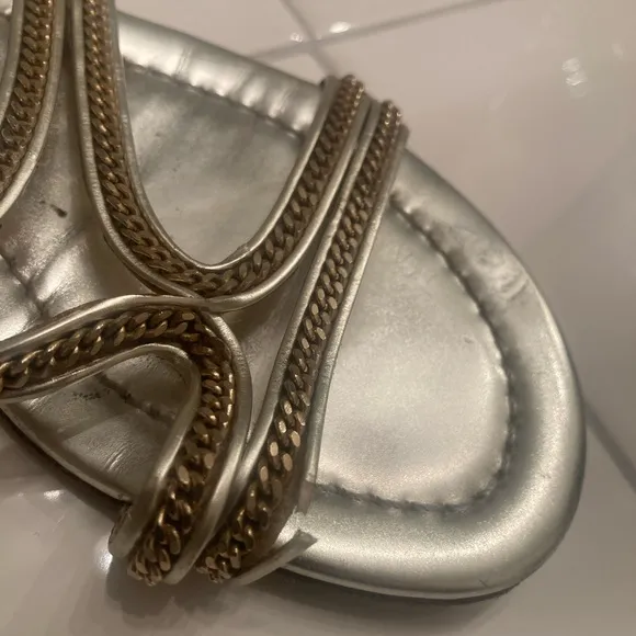 Jimmy Choo Sandals Womens 38 5.5 Chain Shoes flats gold silver leather designer