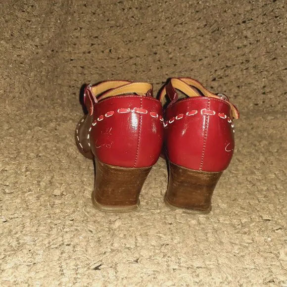 JOHN FLUEVOG-Operetta-Malibran-Mary Janes-Red Wine Patent Leather-Sz 8.5-EX
