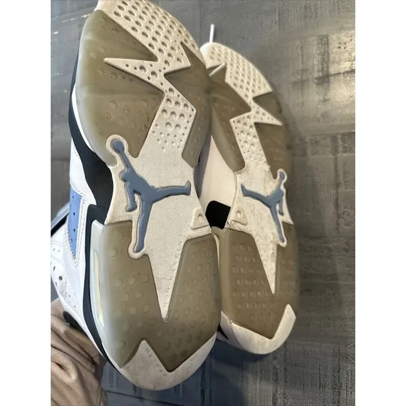 Jordan 6 Retro Mid UNC Home Size 6 Youth