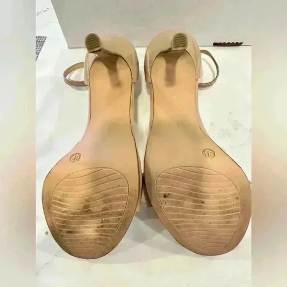 Jordyn BEIGE Patent Leather Platform Sandal | Michael Kors (Size 8.5)
