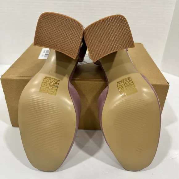 Journee Collection Womens Hesster Block Heel Pumps. 6WD. Purple