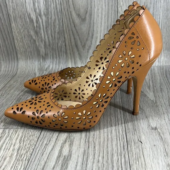 Kate Spade New York ‘Lana’ Perforated Cognac Pumps