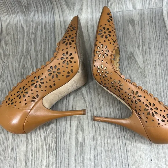 Kate Spade New York ‘Lana’ Perforated Cognac Pumps