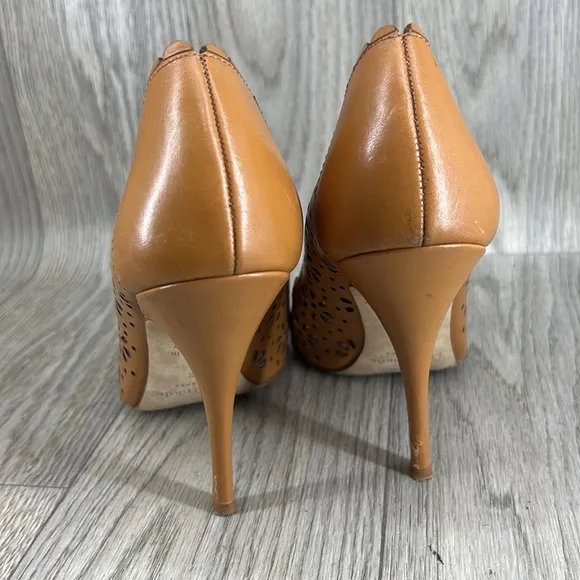 Kate Spade New York ‘Lana’ Perforated Cognac Pumps