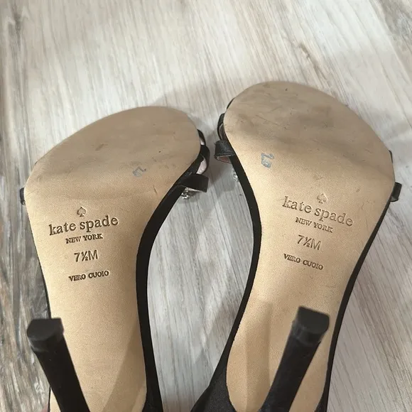 Kate Spade New York Women’s Ingrida Pump 7.5