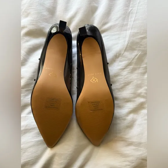 Katy Perry | NWOT The Golden Studded Pump Size 9.5 (Black)