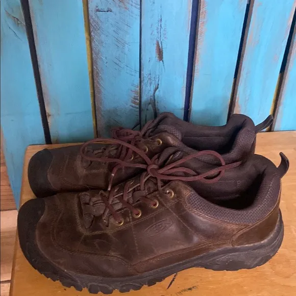 Keen Men's Targhee III Brown Oxford low Hiking Shoes size 12