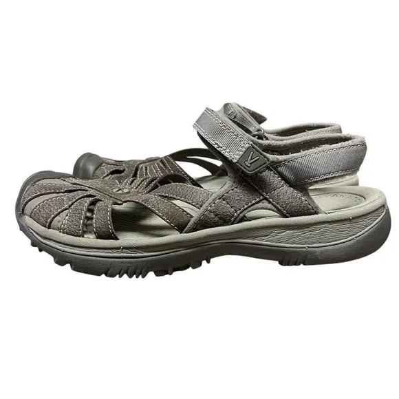 KEEN Women’s Grey Rose Closed Top Strappy Sandals Size 9