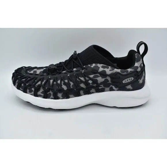 Keen Womens Size 7 UNEEK SNK Sneaker Animal Print Black White Shoes