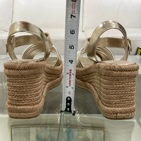 Kenneth Cole gold bracelet strap ankle strap rope platform wedge gold buckle 8