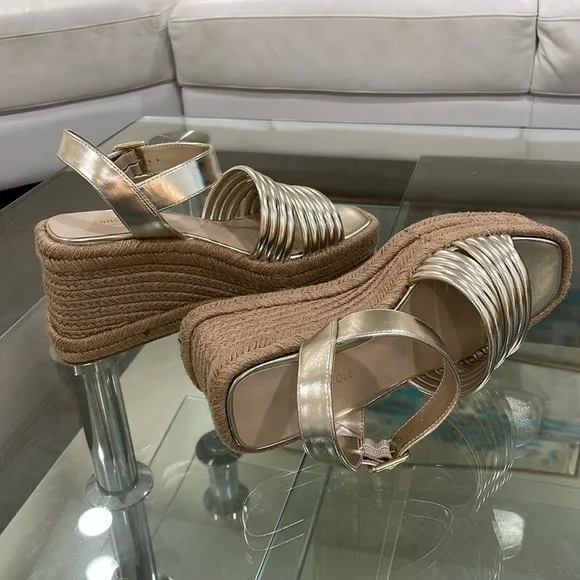 Kenneth Cole gold bracelet strap ankle strap rope platform wedge gold buckle 8