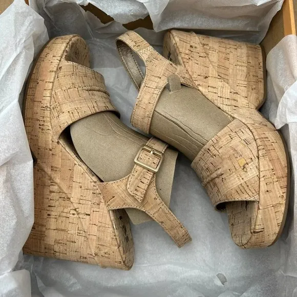 KORKS Bardot Women's Chunky Platform Sandals Size 8 Tan/Brown Retro-inspired