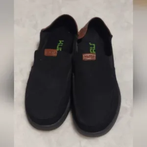 Kuru men's size 10.5