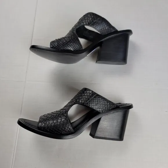 Lafayette 148 Cassidee Leather Snakeskin Sandals